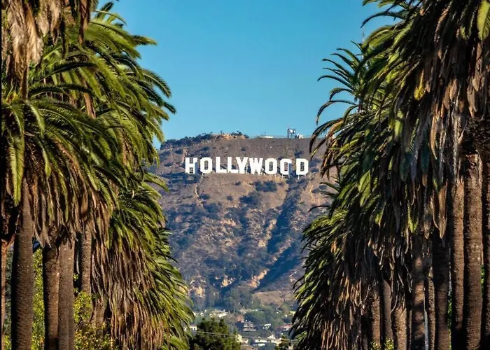 Central La Hub Nearby Dodgers, Pasadena & Downtown Los Angeles